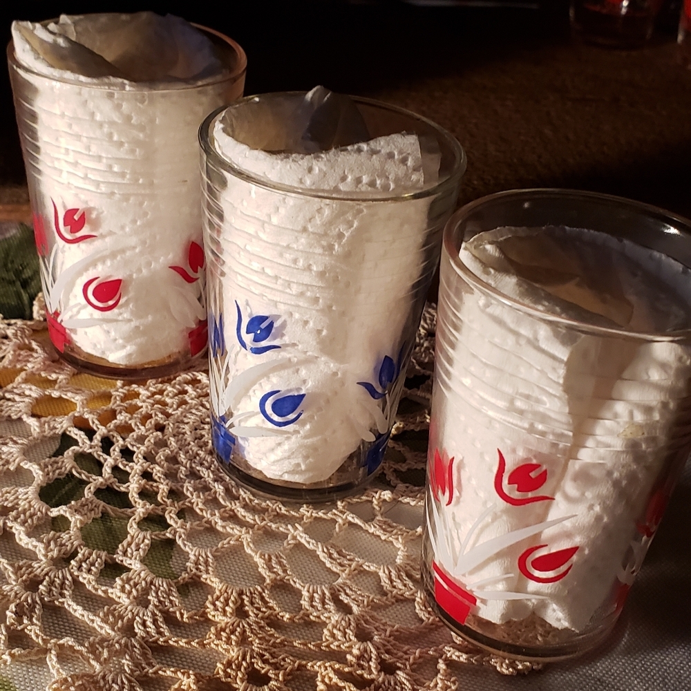 Swanky Swigs | Trio Vintage Juice Glasses